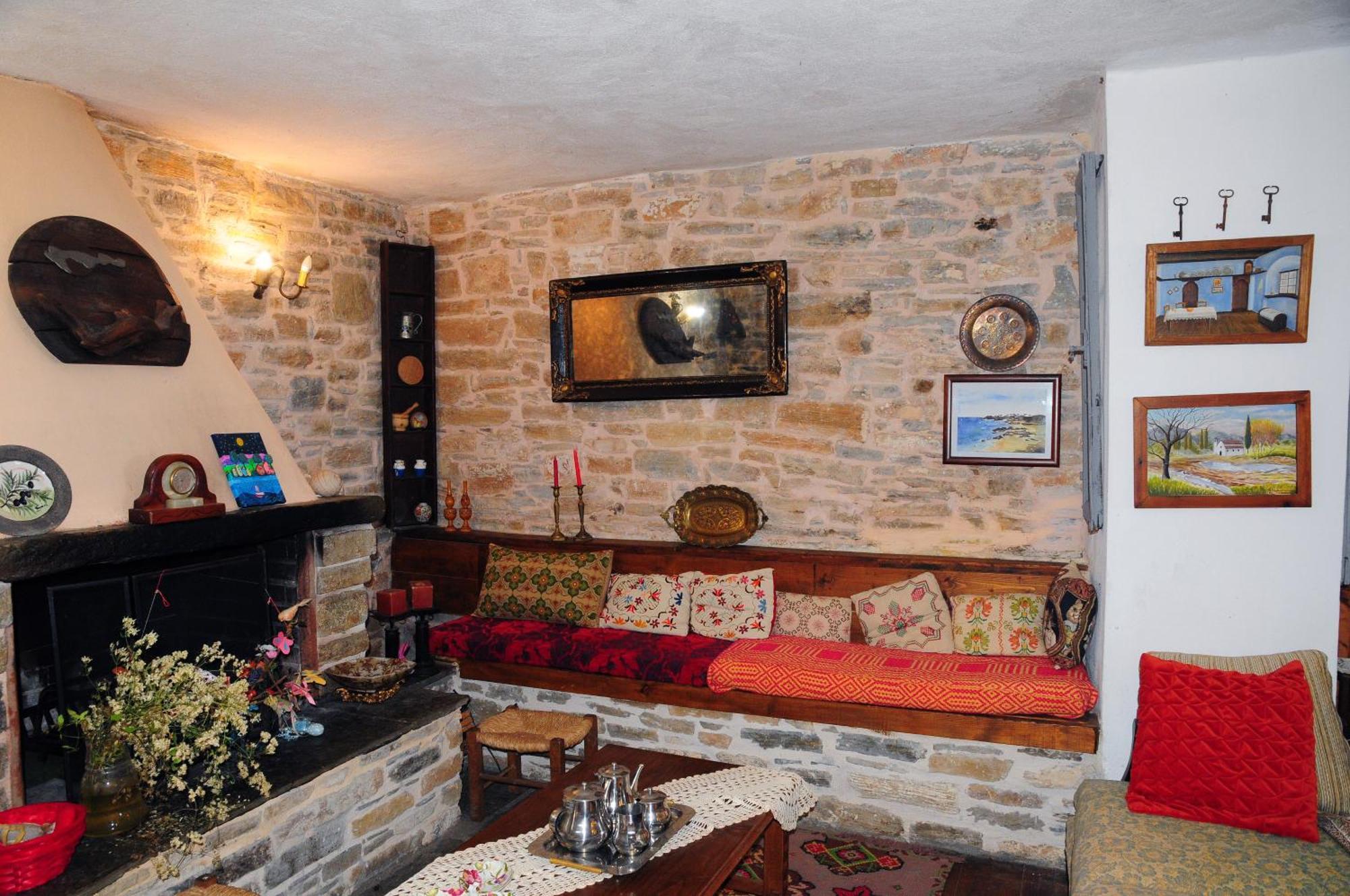 Hotel Archontiko Parisis Lafkos Zewnętrze zdjęcie
