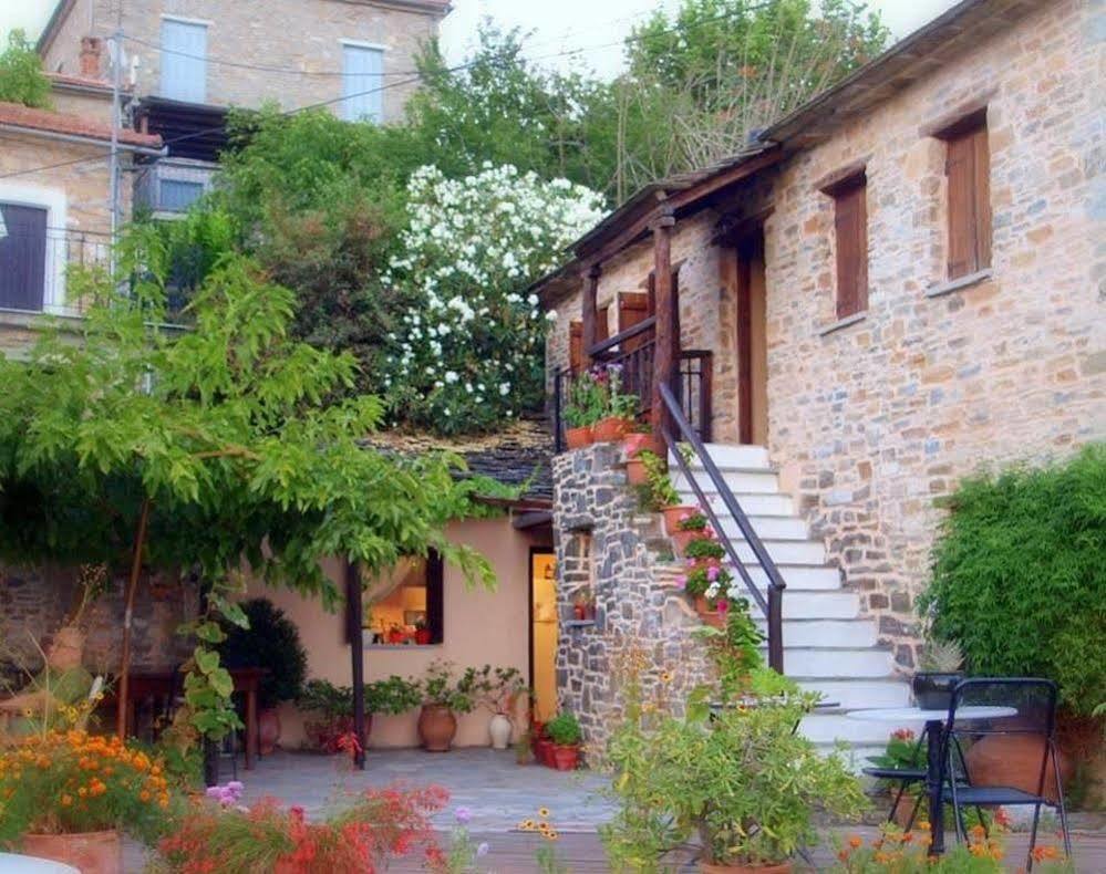 Hotel Archontiko Parisis Lafkos Zewnętrze zdjęcie